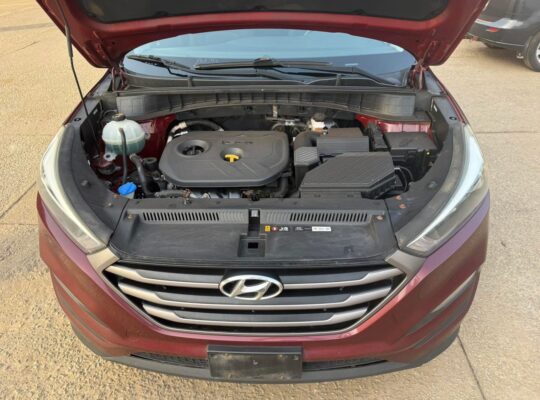 HYUNDAI TUCSON