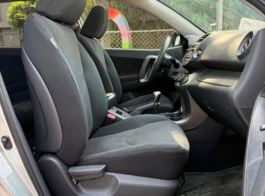 TOYOTA RAV4 SPORT