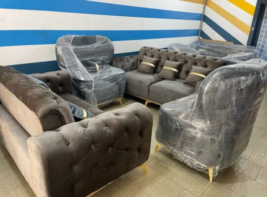 Des meubles de qualité, faites vous plaisir !!! 重#