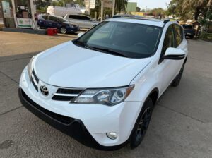 TOYOTA RAV4 XLE