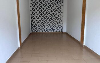 Boutique à louer 🏬 🔸Usage commercial/professionn
