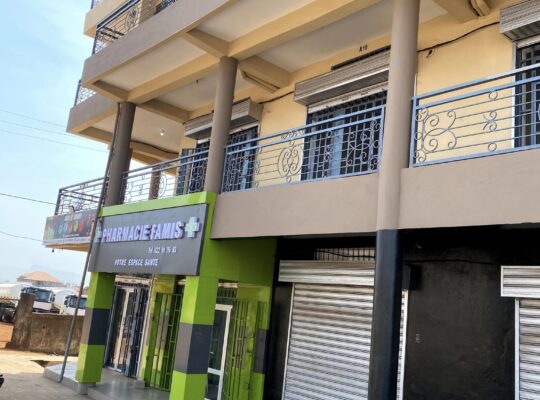 LOCATION D’UNE ( NOUVELLE BOUTIQUE ) À LANSANAYAH