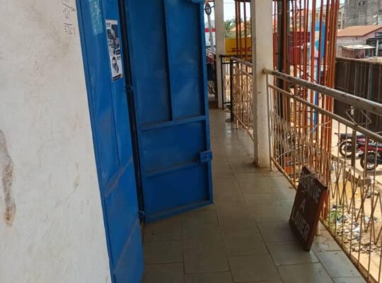 #2.000.000 gnf pour Un Magasin a LOUER au plein co