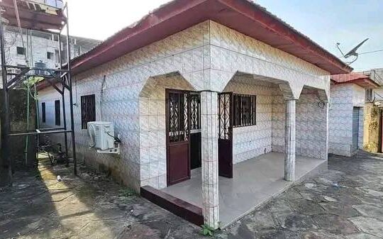 Villa de 03 chambres avec les meubles en vente Qu