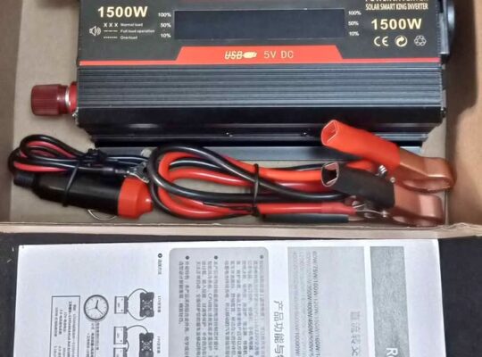Convertisseur onduleur 12v-220v 1500w.