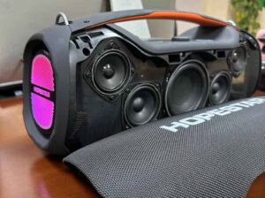 RADIO HOPESTAR