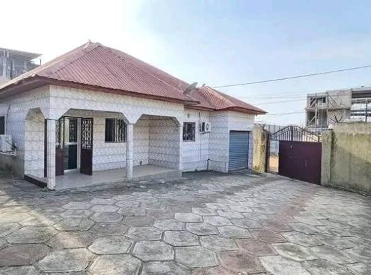 Villa de 03 chambres avec les meubles en vente Qu