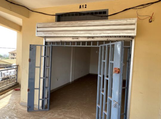 LOCATION D’UNE ( NOUVELLE BOUTIQUE ) À LANSANAYAH