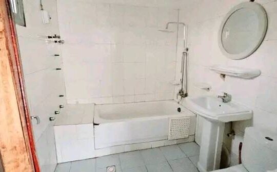 Villa de 03 chambres avec les meubles en vente Qu