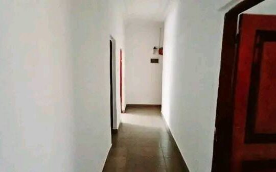 Villa de 03 chambres avec les meubles en vente Qu
