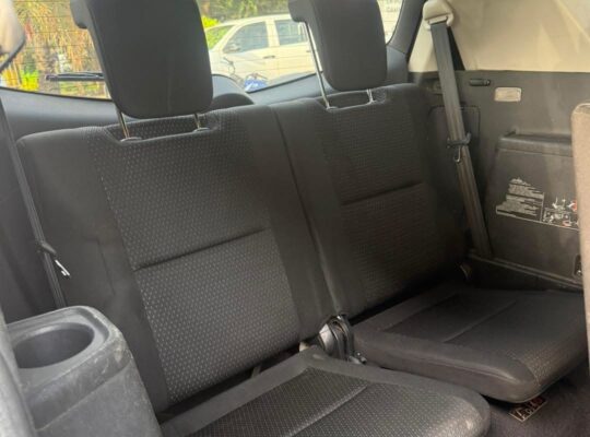 TOYOTA COROLLA VERSO