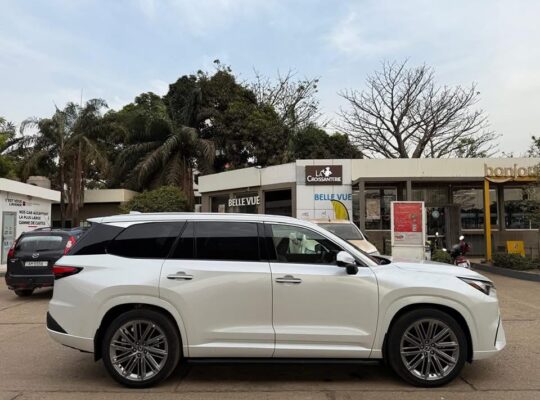 LEXUS TX350