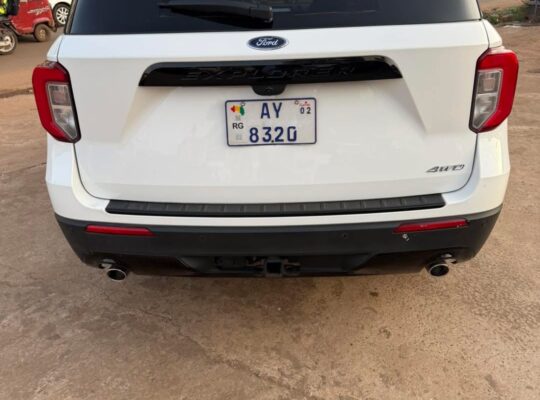 FORD EXPLORER