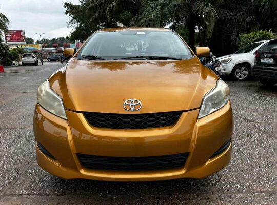 TOYOTA MATRIX