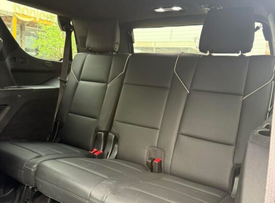 CADILLAC ESCALADE 600
