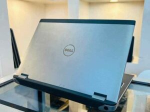 DELL INTER CORE I3