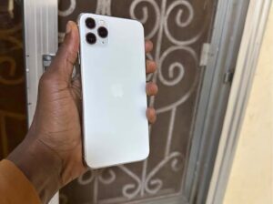 IPHONE 11 PRO MAX