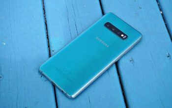 SAMSUNG S10
