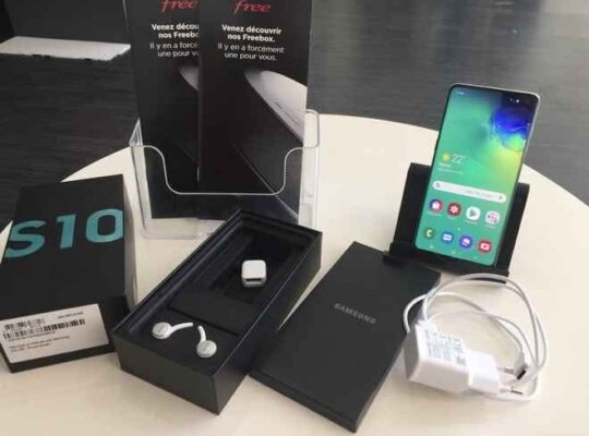 SAMSUNG S10