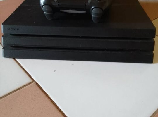 PS4 PRO