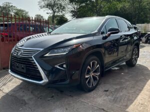LEXUS