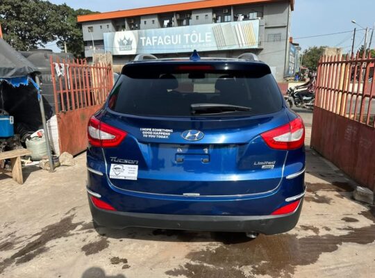 HYUNDAI TUCSON