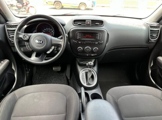 KIA SOUL