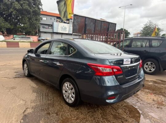 NISSAN SENTRA