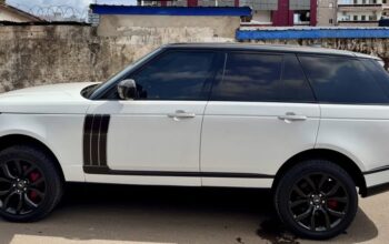 RANGE ROVER VOGUE