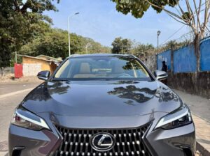 LEXUS