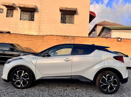 TOYOTA HYBRIDE