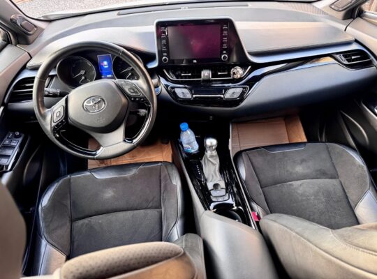 TOYOTA HYBRIDE
