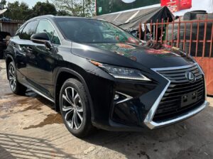 LEXUS