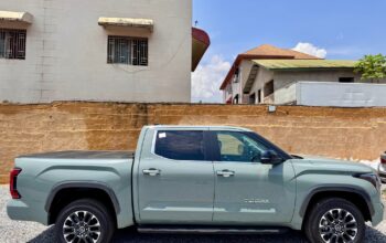 TOYOTA TUNDRA