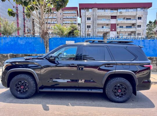 TOYOTA SEQUIA