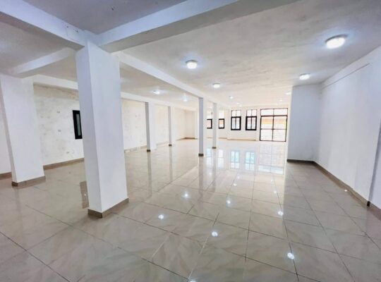 🏢 NOUVEAUX BUREAUX À LOUER – KALOUM (ALMAMYA) 📍