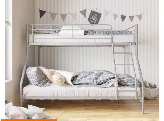 Lit superposé pour enfants disponible à matoto cor