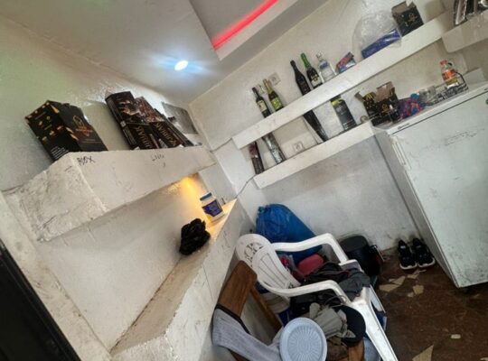 🏪 BOUTIQUE À LOUER – TAOUYAH (BORD DE ROUTE) 🛣️