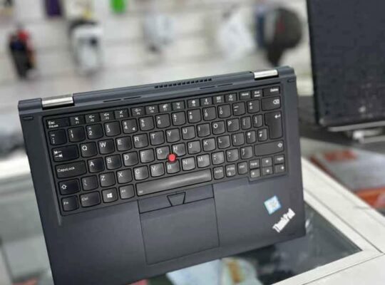 LENOVO YOGA 370