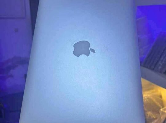 MACBOOK AIR 2017