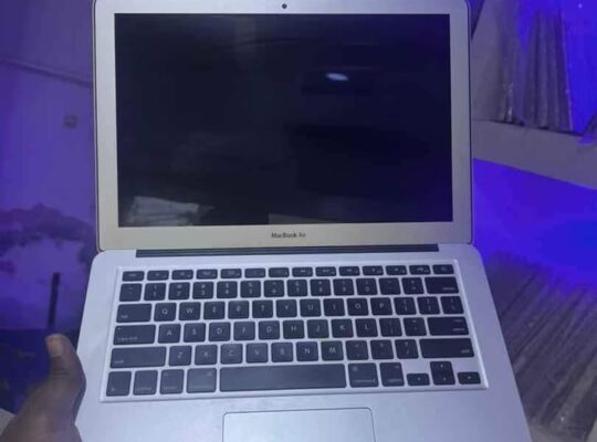 MACBOOK AIR 2017