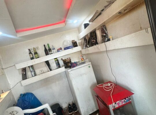 🏪 BOUTIQUE À LOUER – TAOUYAH (BORD DE ROUTE) 🛣️