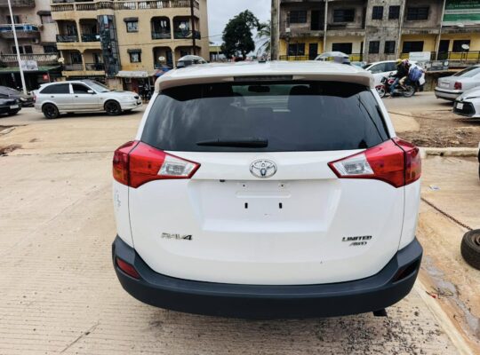 RAV 4