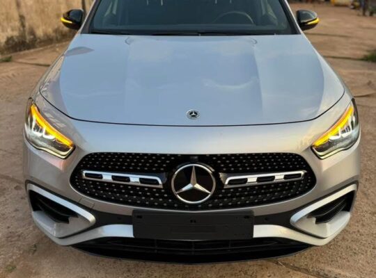Mercedes CLA