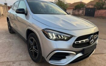 Mercedes CLA